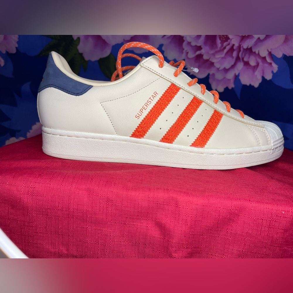 Adidas Superstar Logo Style Sneakers GW2Y76